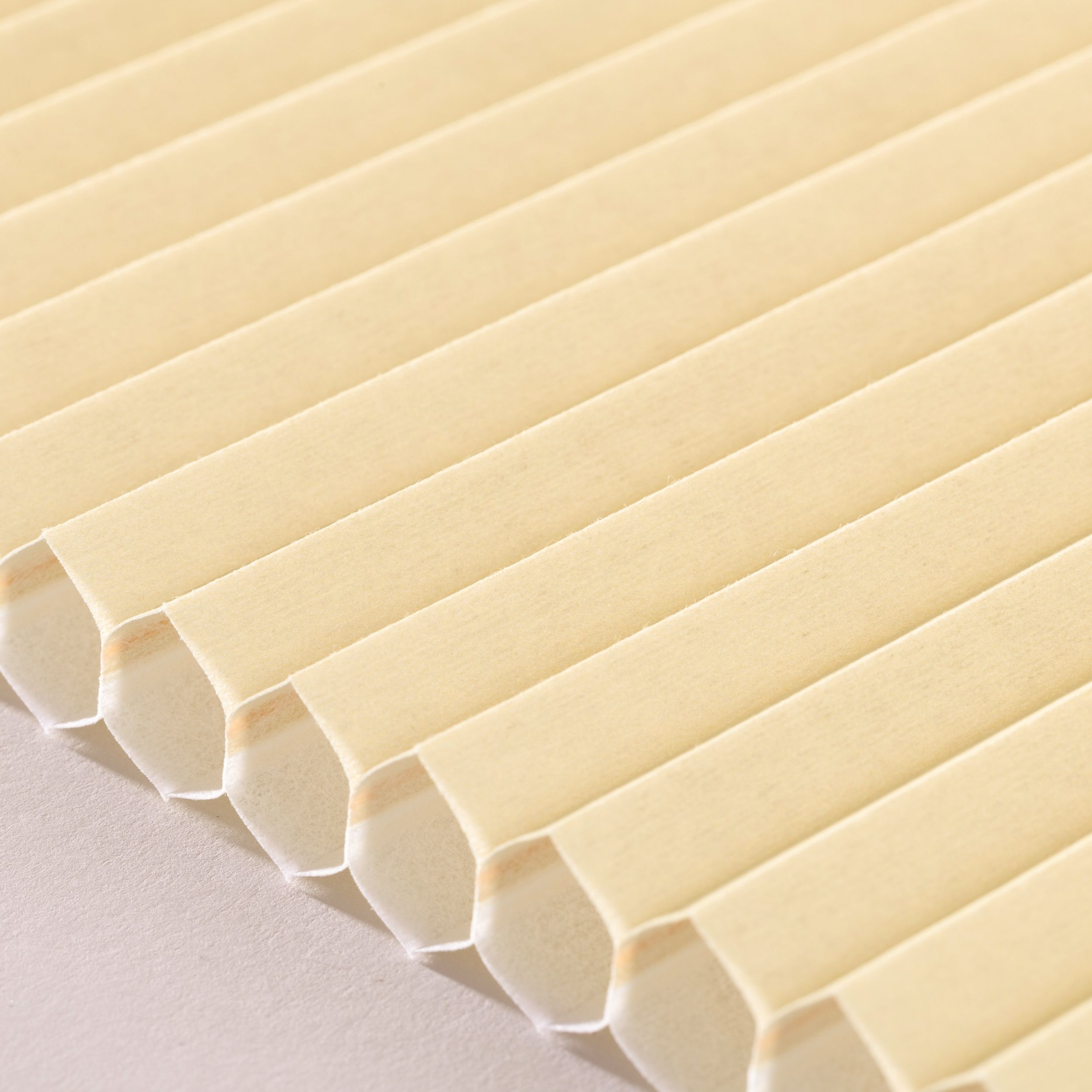 Pliusuotos žaliuzės Honeycomb H-108 purvinai geltona